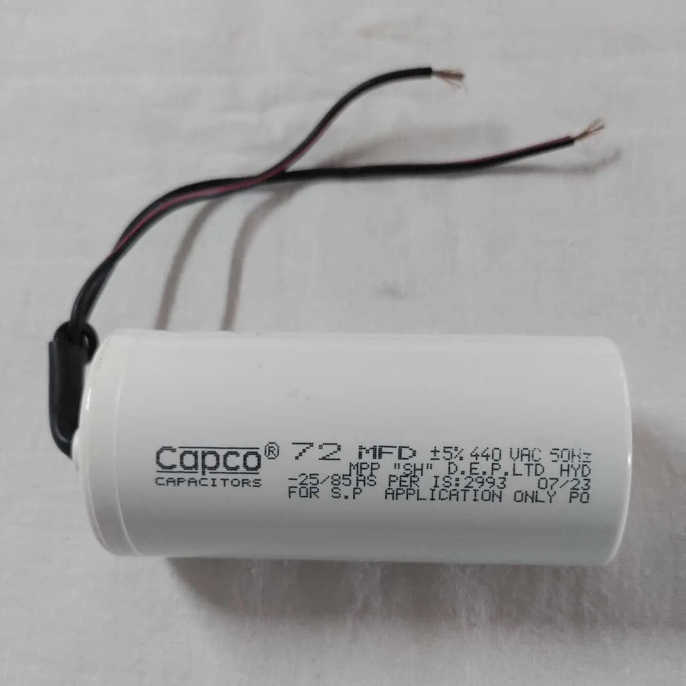 Preview Image 2 capacitor 72 MFD